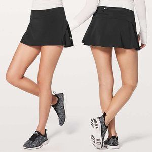 Play Off The Pleats Skirt